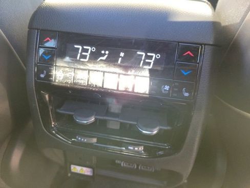 Used 2024 Jeep Grand Cherokee L Summit image 28