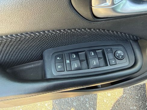 Used 2016 Dodge Dart SXT FWD image 14