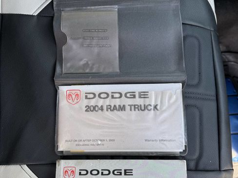 Used 2004 Dodge Ram 1500 Truck ST image 15