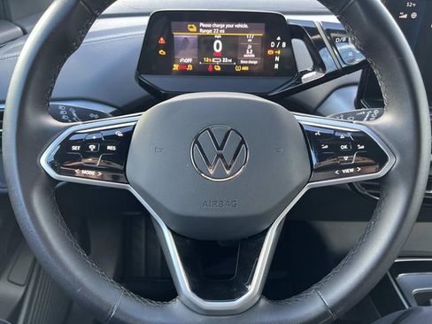 Used 2023 Volkswagen ID.4 Pro image 14