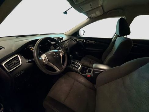 Used 2016 Nissan Rogue S image 16