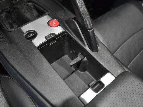 Used 2004 Honda S2000 image 30