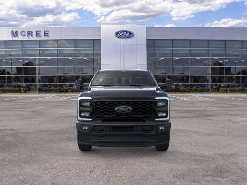 New 2026 Ford F250 XLT w/ XLT Premium Package AWD/4WD image 6