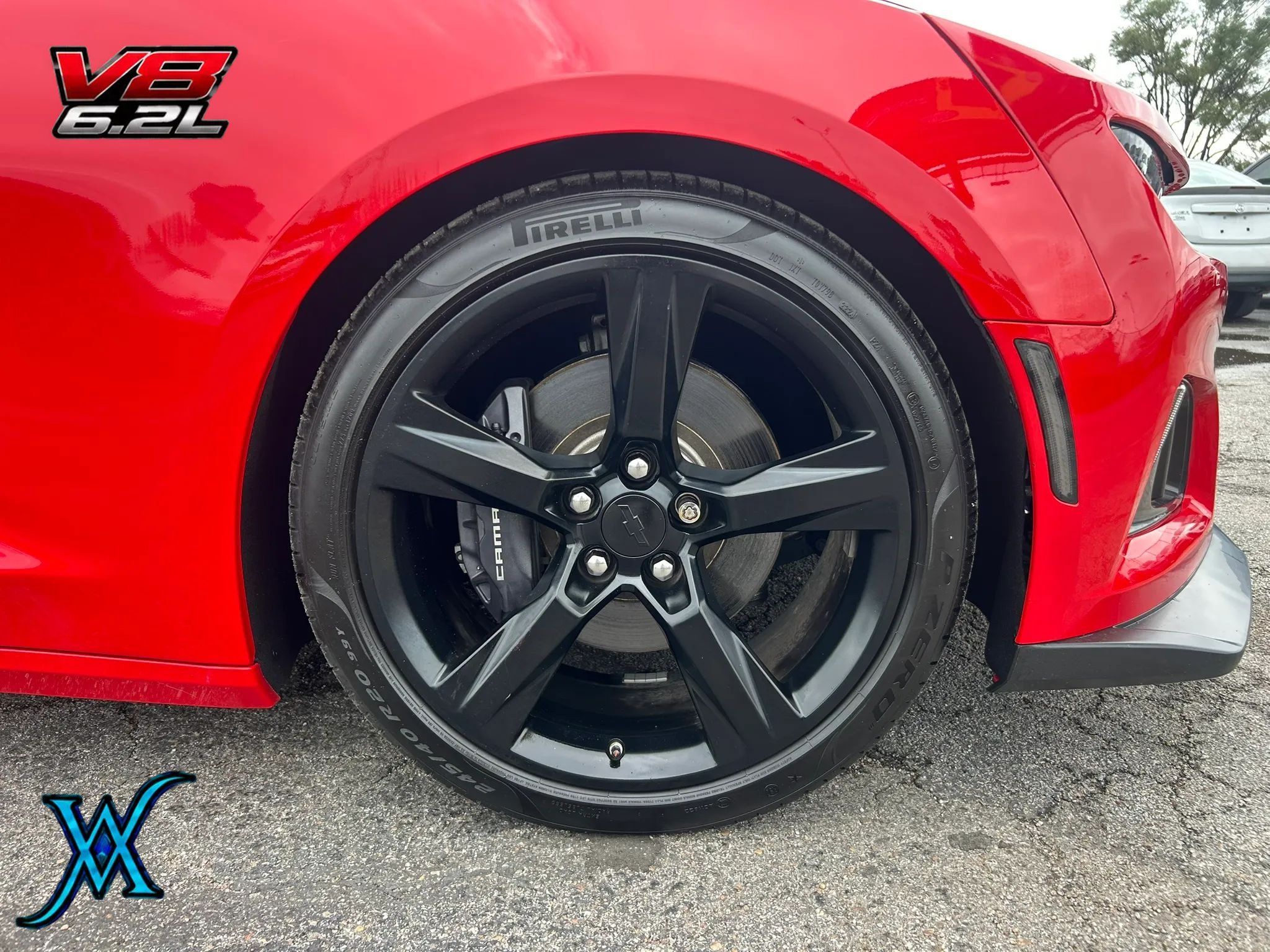 Used 2018 Chevrolet Camaro SS RWD image 9