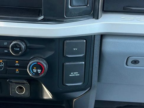 Used 2023 Ford F250 XLT AWD/4WD image 25
