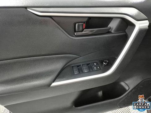 Certified 2023 Toyota RAV4 LE AWD/4WD image 15