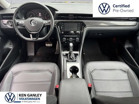 Used 2020 Volkswagen Passat 2.0T R-Line FWD image 16