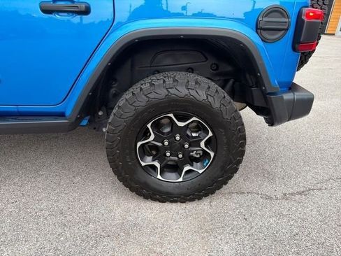 Used 2022 Jeep Wrangler Unlimited Rubicon 4xe w/ Cold Weather Group AWD/4WD image 42