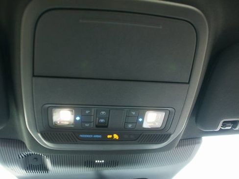 New 2026 Ford Explorer ST-Line w/ ST-Line Street Pack image 25