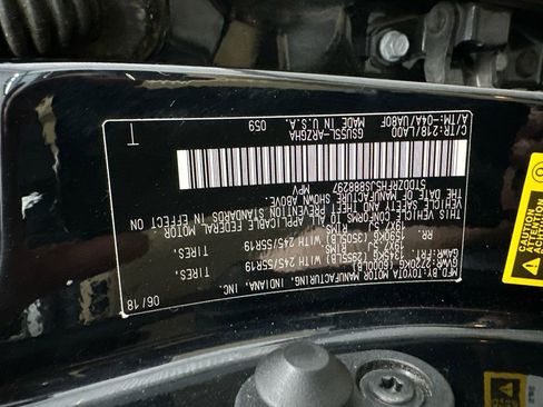 Used 2018 Toyota Highlander Limited Platinum image 34