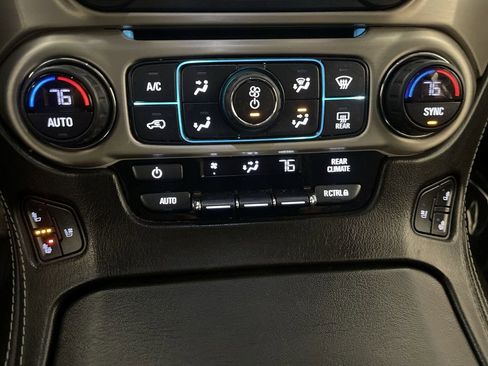 Used 2019 GMC Yukon Denali w/ Open Road Package image 12