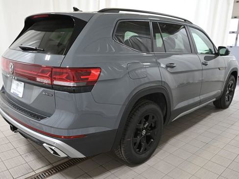 New 2026 Volkswagen Atlas Peak Edition AWD/4WD image 13