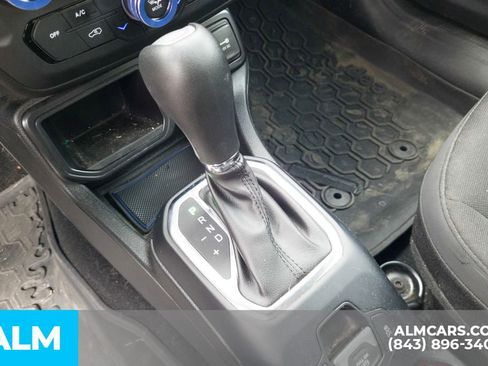 Used 2018 Jeep Renegade Altitude image 10