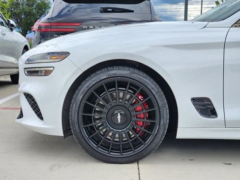 Used 2022 Genesis G70 3.3T w/ Sport Prestige Package AWD/4WD image 6