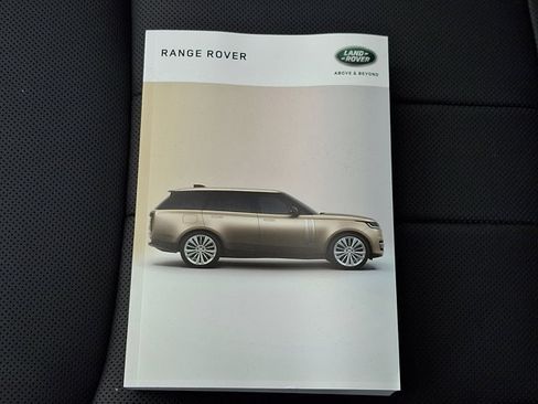 Used 2025 Land Rover Range Rover Long Wheelbase SE AWD/4WD image 26