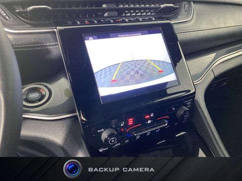 Used 2023 Jeep Grand Cherokee L Laredo image 4