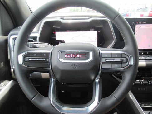 New 2026 GMC Canyon Elevation w/ Convenience Package RWD image 22