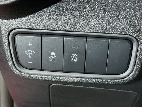 Used 2024 Kia Soul LX w/ Option Group 015 image 17