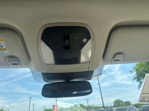 Used 2019 INFINITI QX50 Luxe FWD image 44