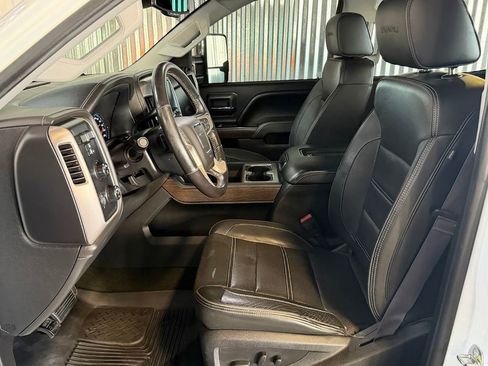 Used 2017 GMC Sierra 3500 Denali AWD/4WD image 12