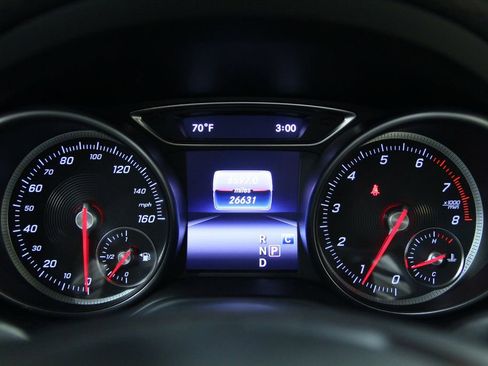 Used 2019 Mercedes-Benz CLA 250 4MATIC image 13