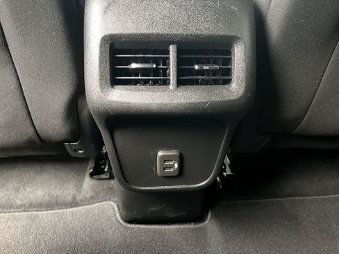 Used 2019 Chevrolet Equinox LT AWD/4WD image 12