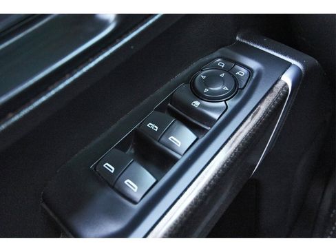 Used 2023 Chevrolet Silverado 2500 LT image 19