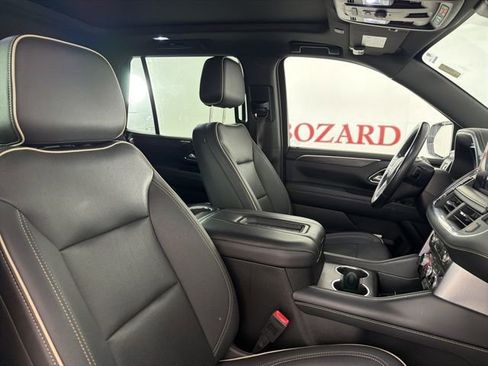 Used 2022 GMC Yukon SLT RWD image 16
