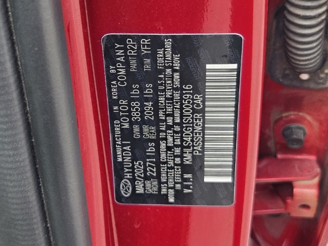 Used 2025 Hyundai Elantra SEL FWD image 44