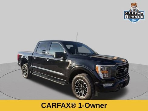 Used 2022 Ford F150 XLT w/ Equipment Group 302A High AWD/4WD image 3