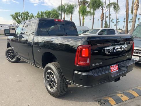 New 2026 RAM 2500 Laramie AWD/4WD image 5