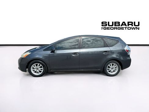 Used 2014 Toyota Prius V Three FWD image 4