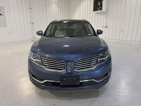 Used 2018 Lincoln MKX Reserve w/ Lincoln MKX Climate Package image 8