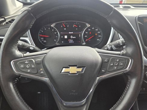 Used 2020 Chevrolet Equinox LT image 15