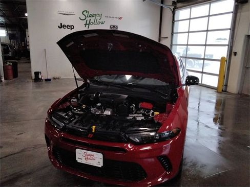 Used 2024 Dodge Hornet GT image 11