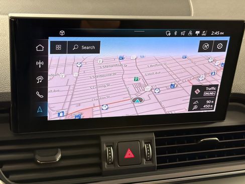 Used 2025 Audi Q5 e Premium Plus w/ Premium Plus Package image 18