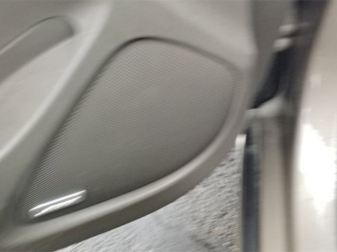 Used 2024 Chevrolet Malibu LT image 10