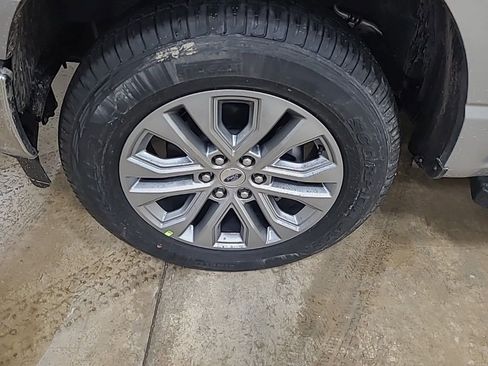 New 2025 Ford F150 XLT w/ Equipment Group 303A High image 27