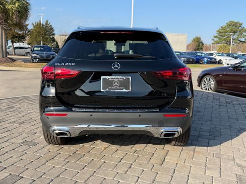 New 2026 Mercedes-Benz GLA 250 image 9