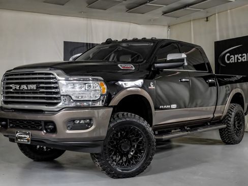 Used 2021 RAM 2500 Limited AWD/4WD image 4