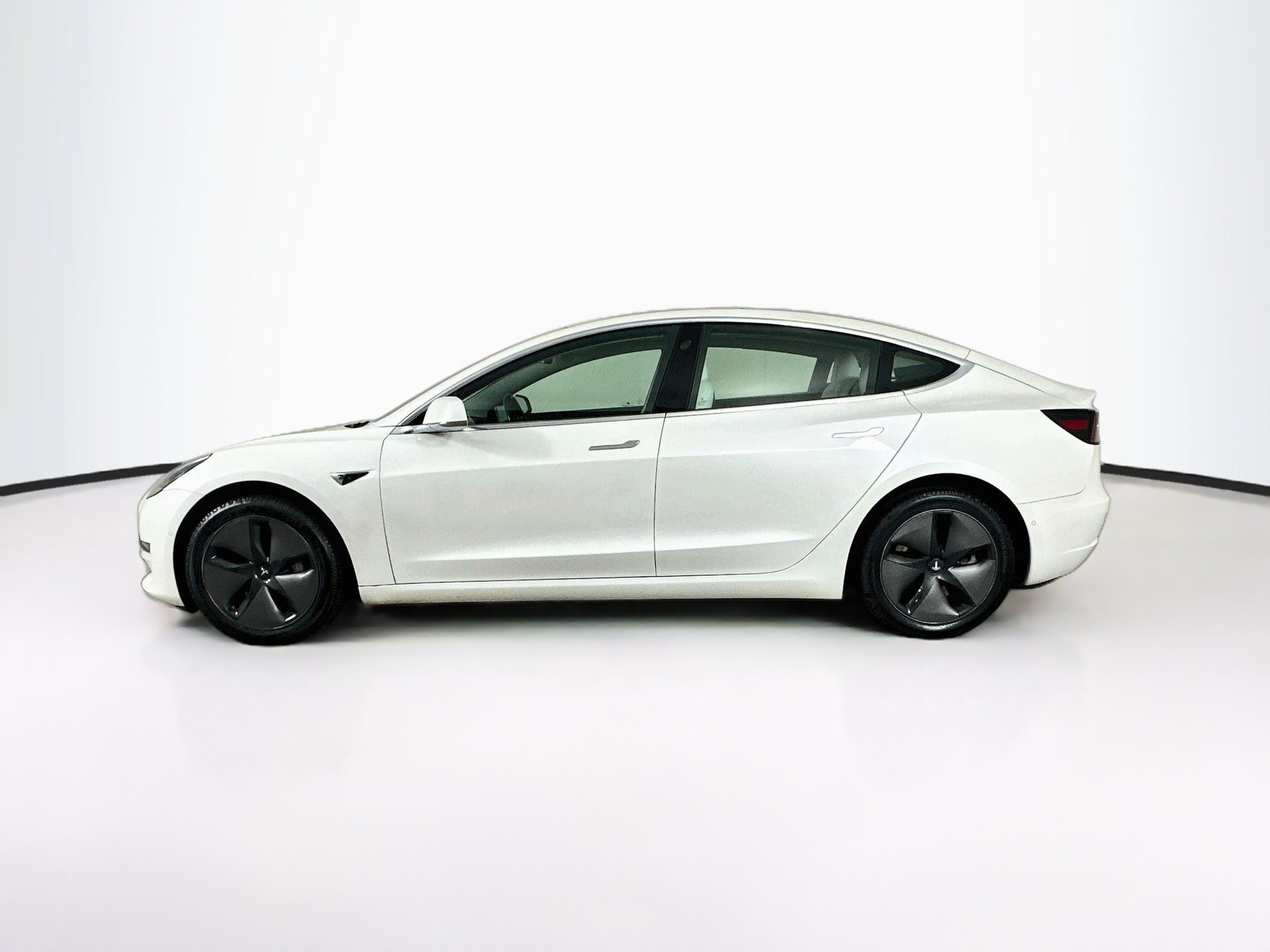 Used 2019 Tesla Model 3 Long Range AWD/4WD image 4
