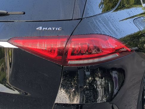 Used 2023 Mercedes-Benz GLE 450 4MATIC image 45