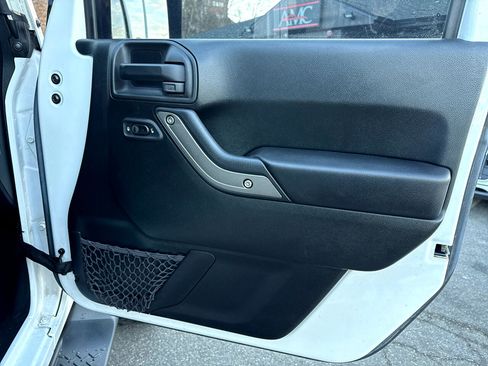 Used 2016 Jeep Wrangler Unlimited Sport w/ Quick Order Package 24S image 25