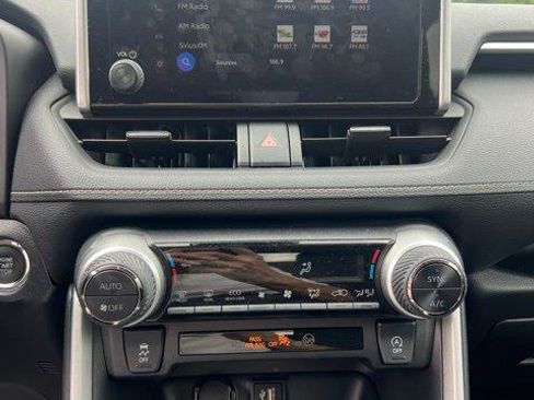 Certified 2025 Toyota RAV4 XLE AWD/4WD image 9