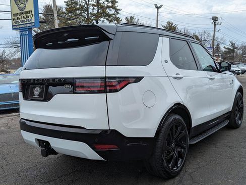 Used 2023 Land Rover Discovery S R-Dynamic image 7
