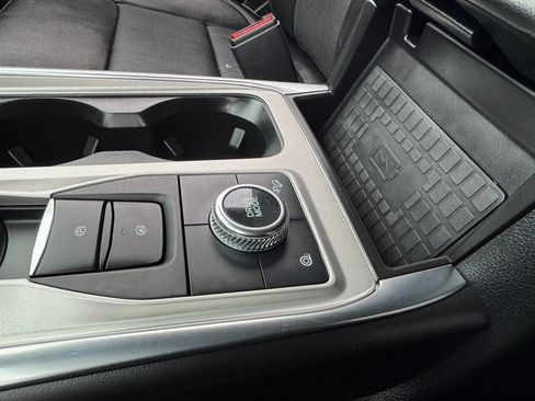 Used 2023 Ford Explorer Limited w/ Limited Technology Package image 30