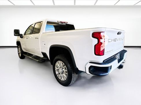 Used 2022 Chevrolet Silverado 3500 High Country image 6