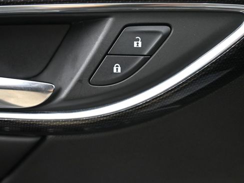 Used 2023 Buick Envision Essence FWD image 22