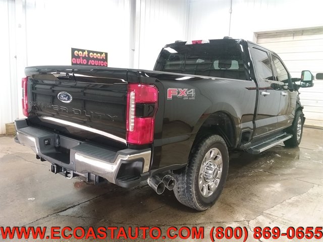 Used 2023 Ford F350 Lariat w/ Tow Technology Package AWD/4WD image 4