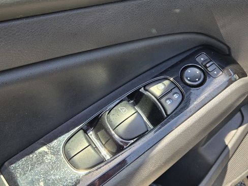 Used 2024 Nissan Altima 2.5 SR FWD image 14